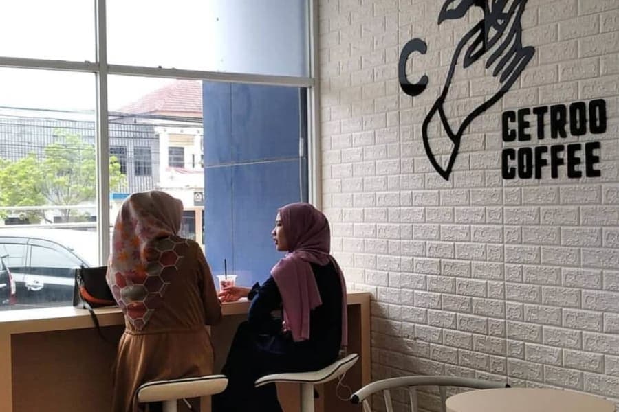 Interior dan suasana di Cetroo Coffee Rajawali Palembang